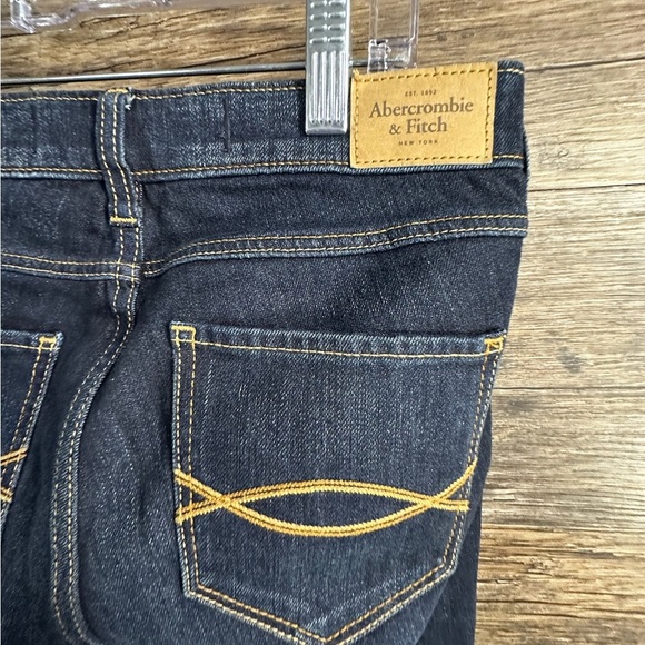 Abercrombie & Fitch Blue Skinny Jeans with Classic Dark Wash and studded front - Picture 3 of 6
